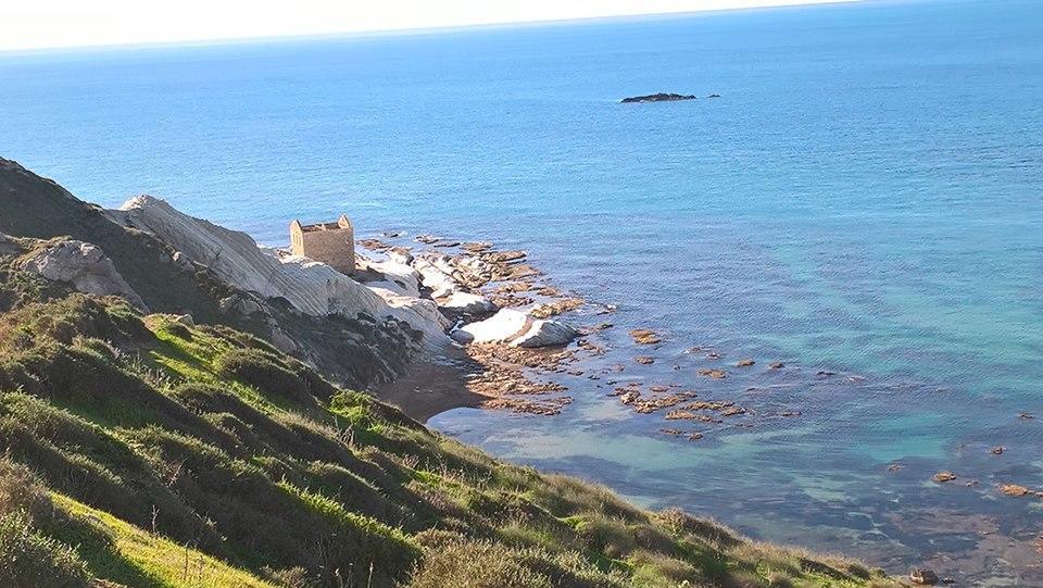 Alludo Aparthotel B&B Agrigento Bagian luar foto