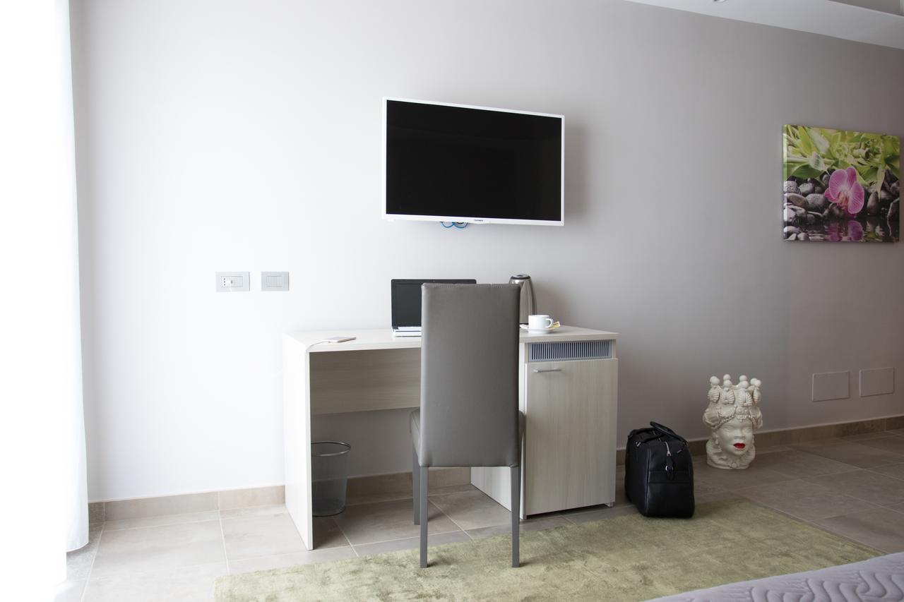 Alludo Aparthotel B&B Agrigento Bagian luar foto